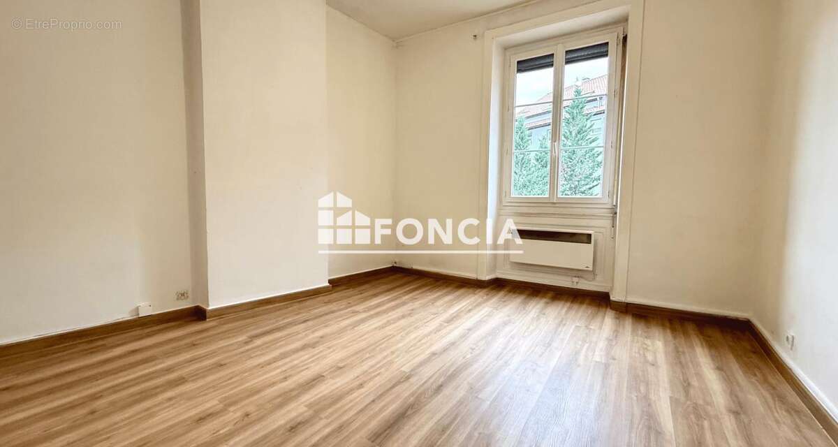Appartement à LYON-3E