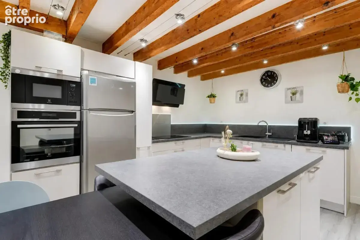 Maison de 7 pièces de 148 m² à Villefranche-sur-Saône - photo 7