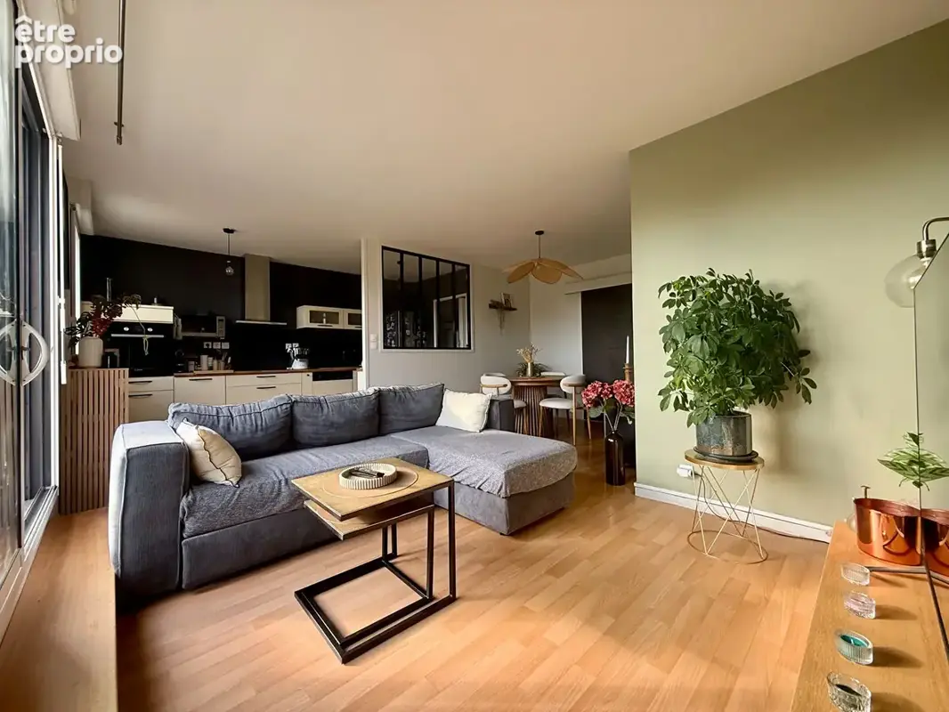 Appartement à LA CHAPELLE-DES-FOUGERETZ