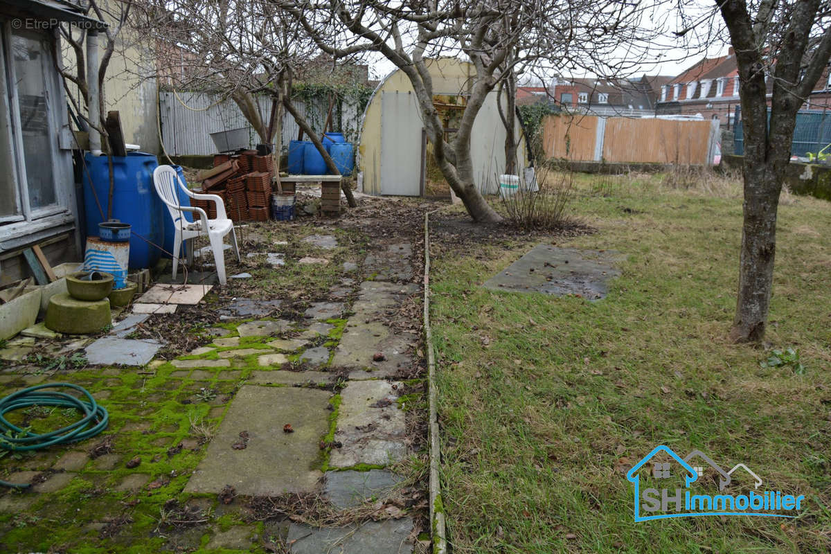 Terrain à WATTRELOS