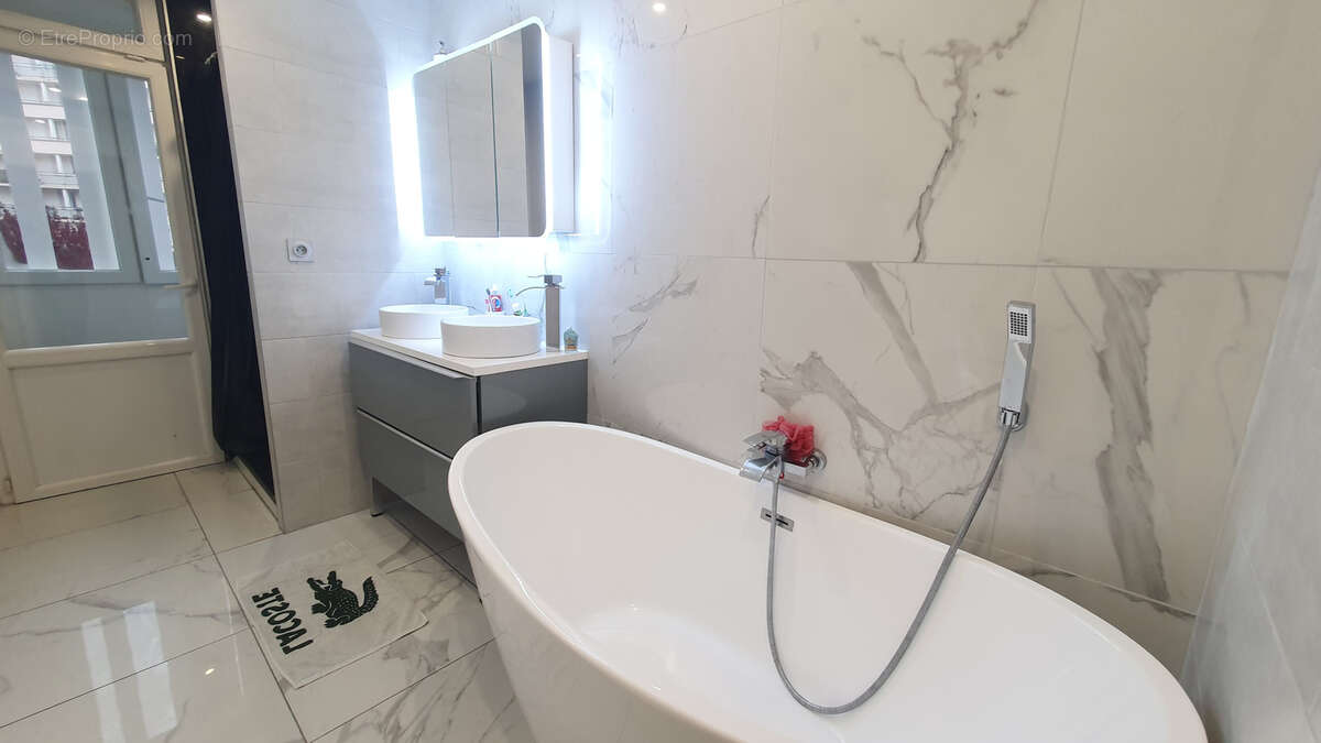 Appartement à ROANNE