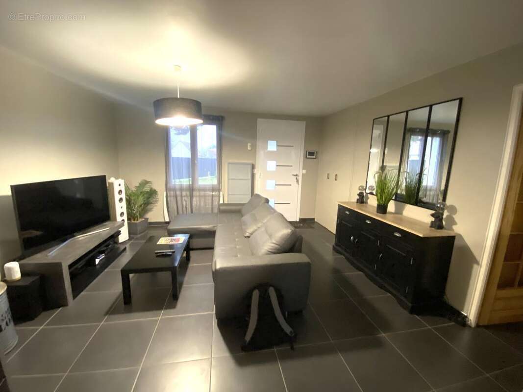 Maison à AMFREVILLE-LA-CAMPAGNE