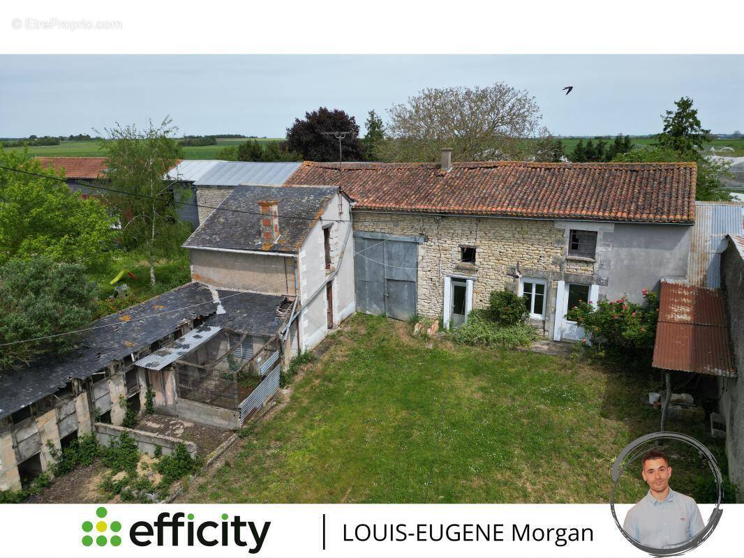 Maison à CUHON