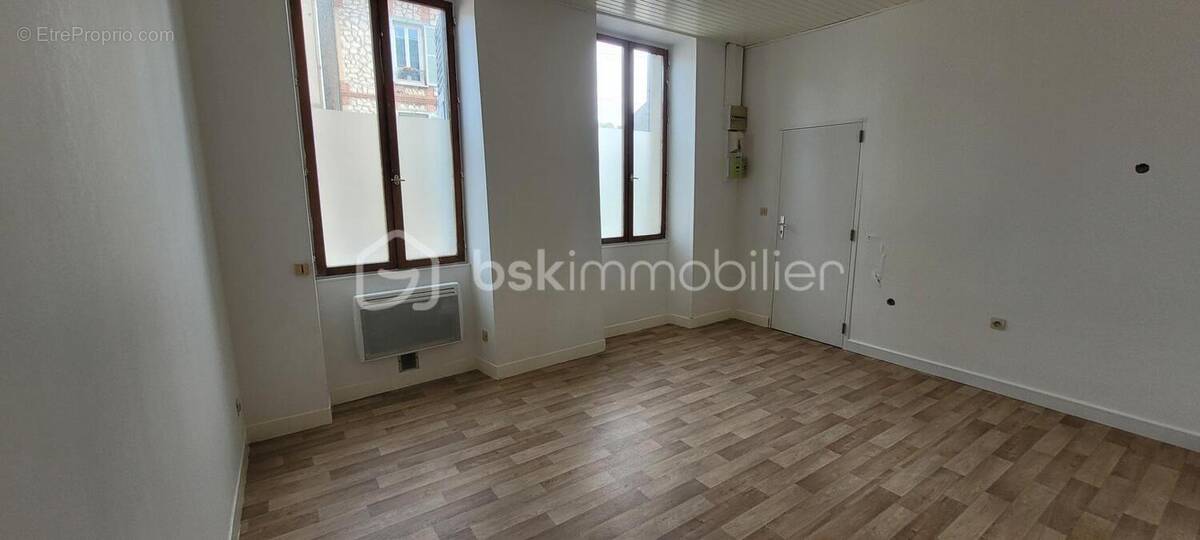 Appartement à MONTEREAU-FAULT-YONNE