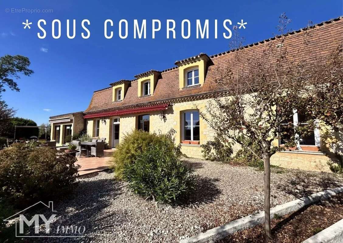 Maison à FOUGUEYROLLES