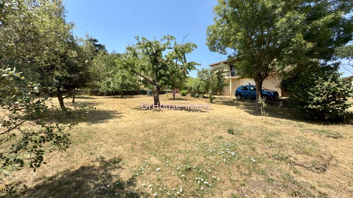 Maison 176 m² à Pradines  - photo 9