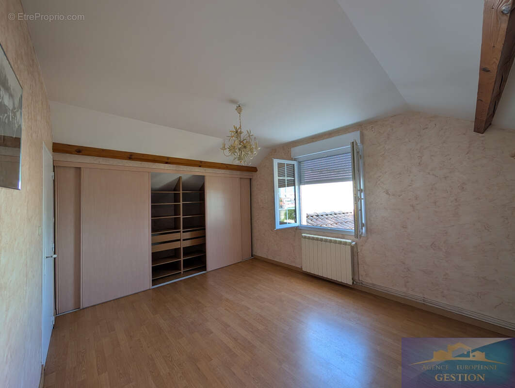 Maison à BARBAZAN-DEBAT