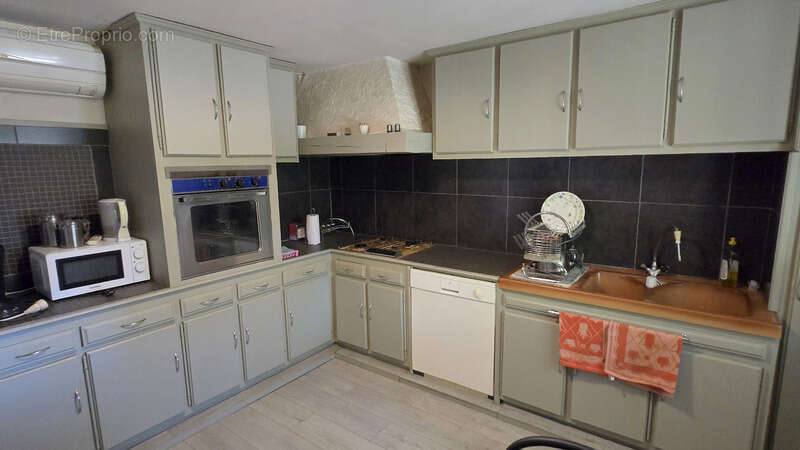 Maison à ORADOUR-SUR-GLANE