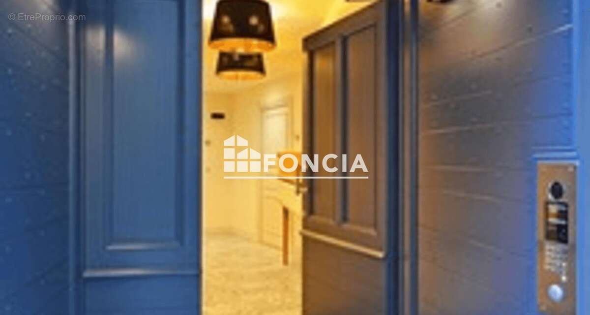 Appartement T2 rénové Hypercentre Albi, idéal investissement locatif déjà loué - photo 3