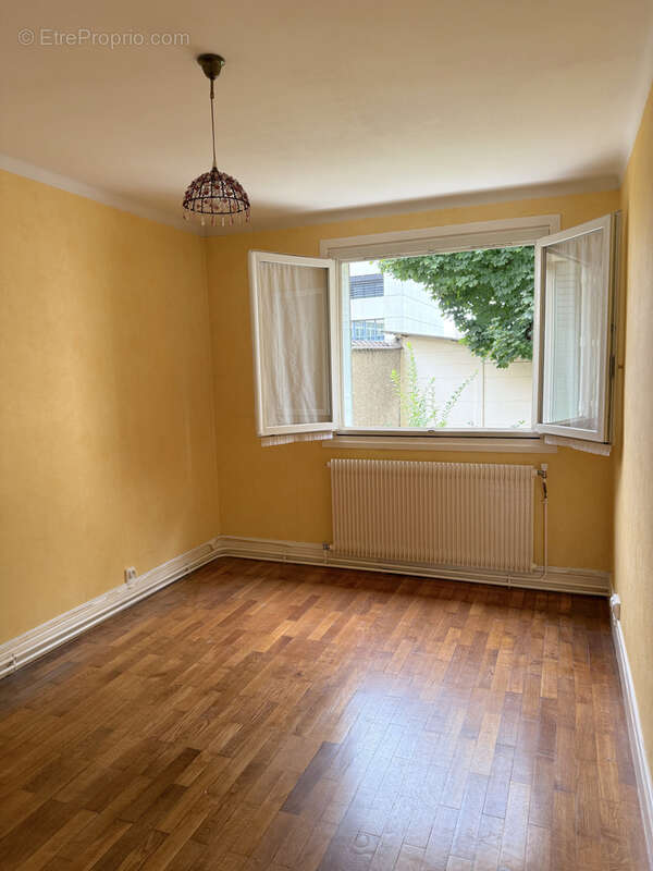 Appartement à LYON-4E
