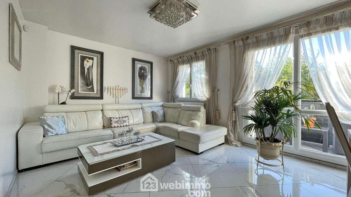 Appartement à CRETEIL