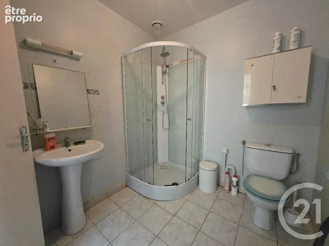 Appartement 146 m² à Villers-En-Ouche  - photo 9
