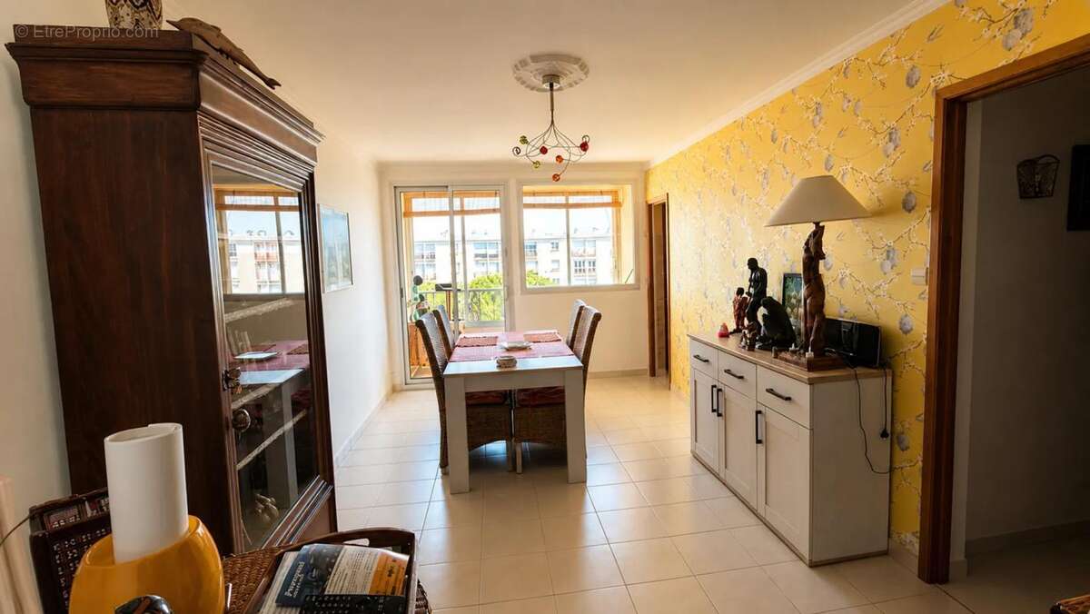 Appartement de 3 pièces de 60 m² situé à Sète - photo 2