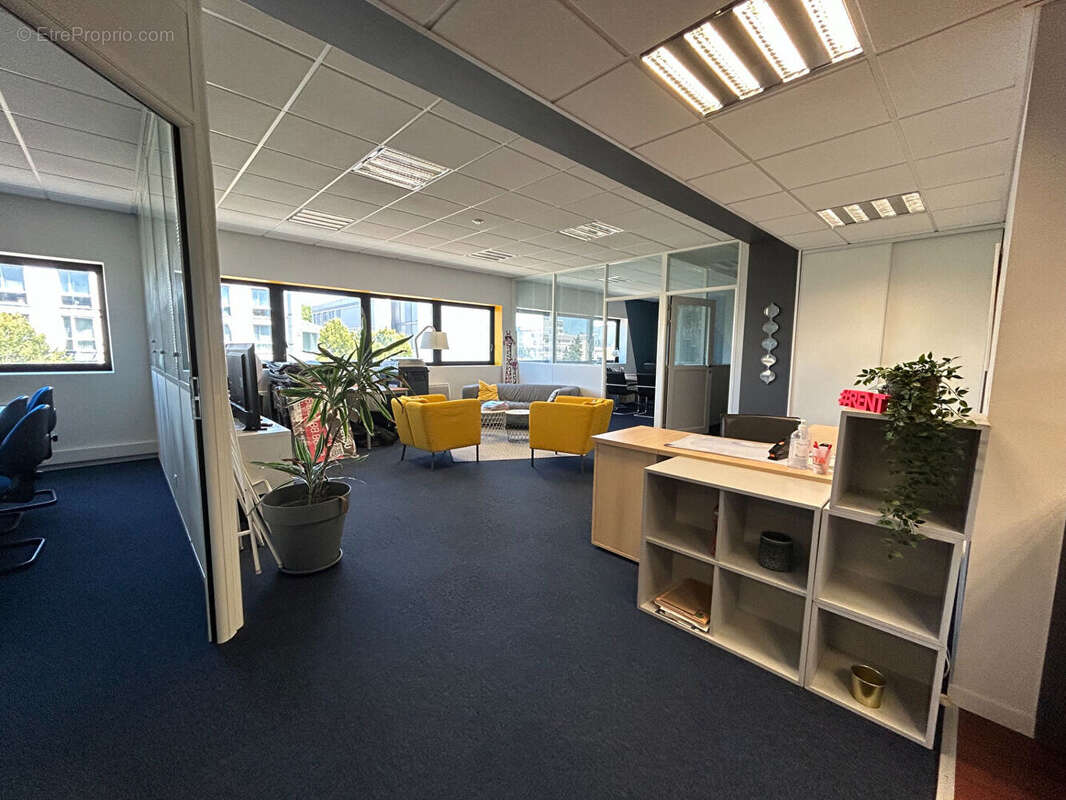 A VENDRE : Beaux bureaux rénovés 127 m2 - NANTES OUEST (intra périph.) - photo 6