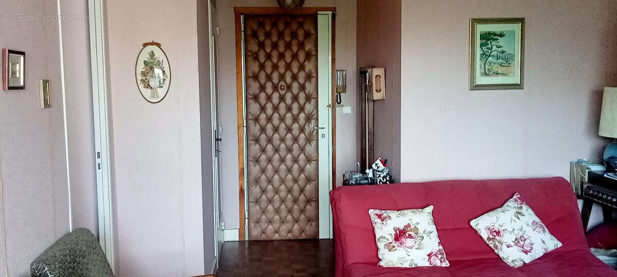 Appartement à MARSEILLE-7E