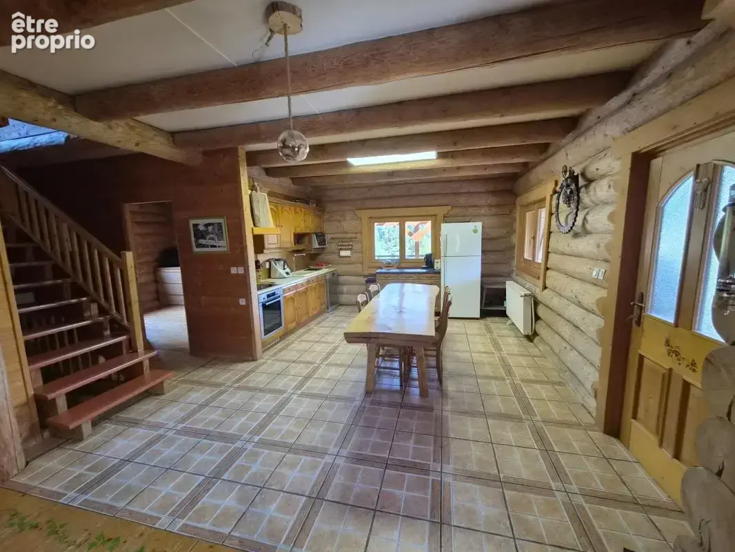  EXCLUSIVITÉ – Authentique maison en rondins massifs avec terrain clos de 37 ares A WANGENBOURG ENGENTHAL - photo 5