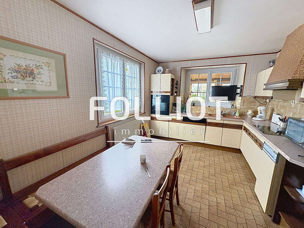A VENDRE, Maison de Caractère en Pierre - photo 4