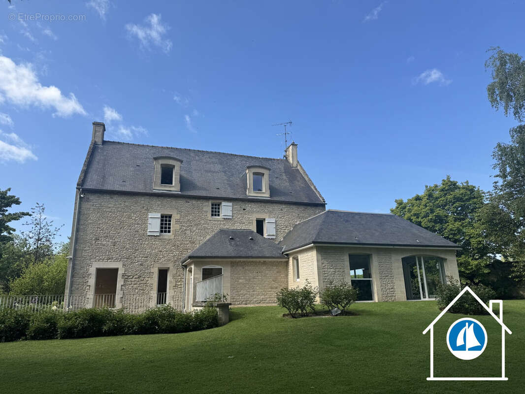 Maison à VAUX-SUR-SEULLES