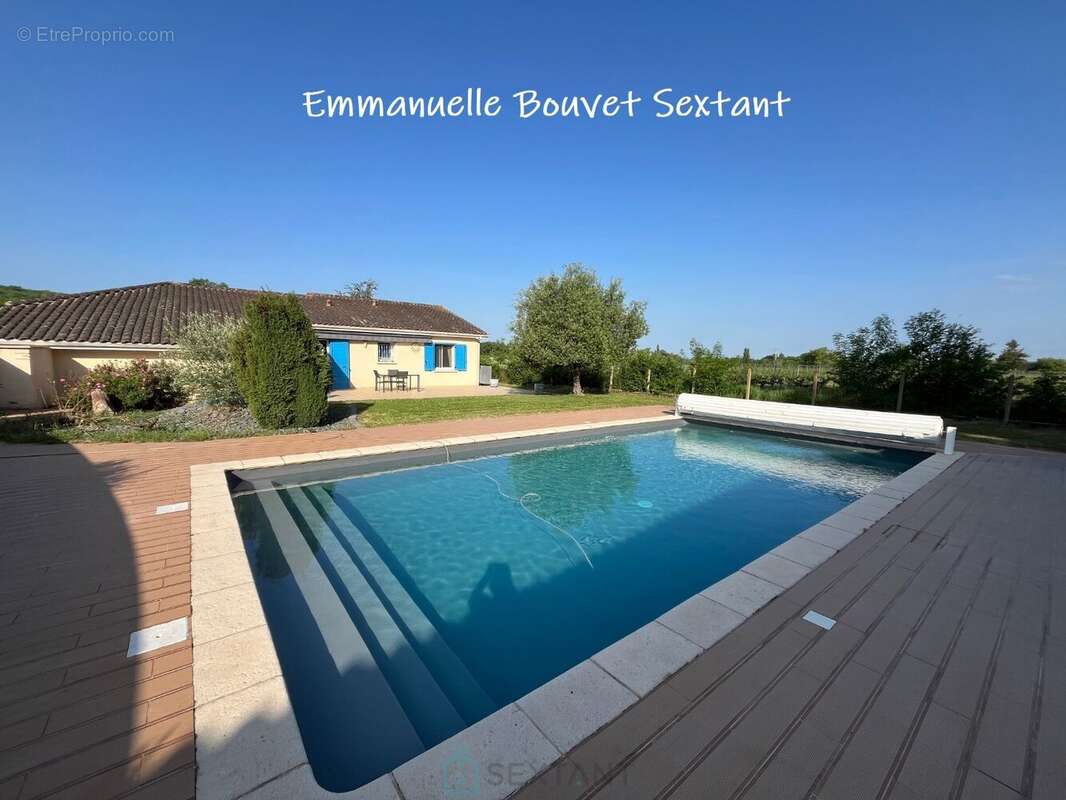Maison contemporaine de plain-pied avec piscine, grande dépendance double-garage, dépendance aménageable en studio, terrasse cou - photo 2