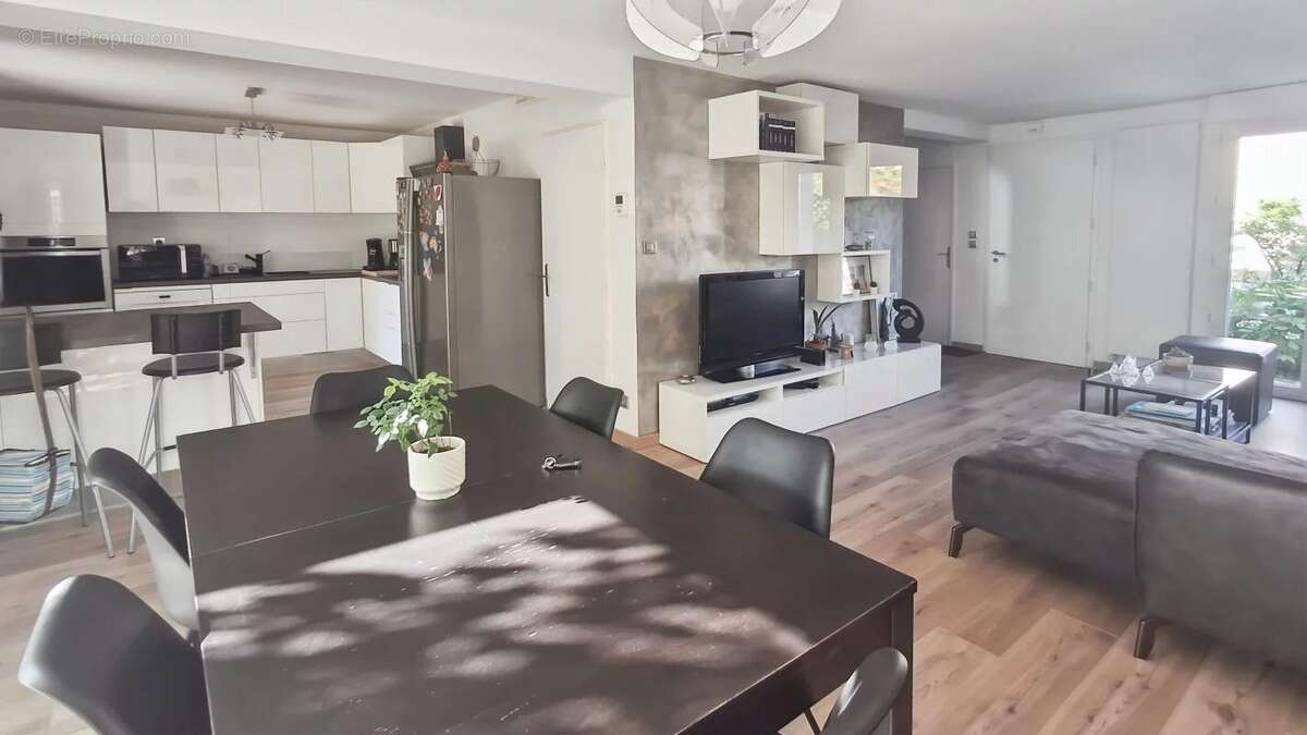 Maison à COULOUNIEIX-CHAMIERS