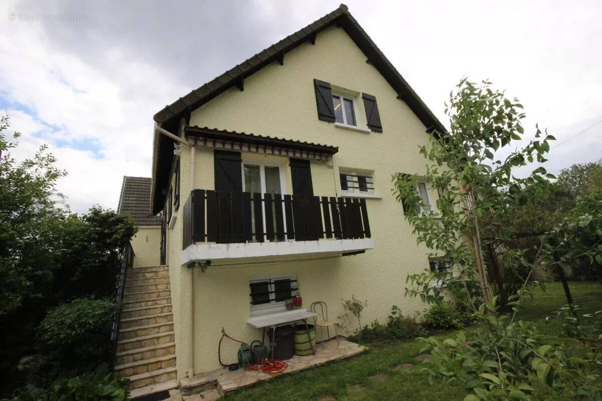 Maison à GOURNAY-SUR-MARNE