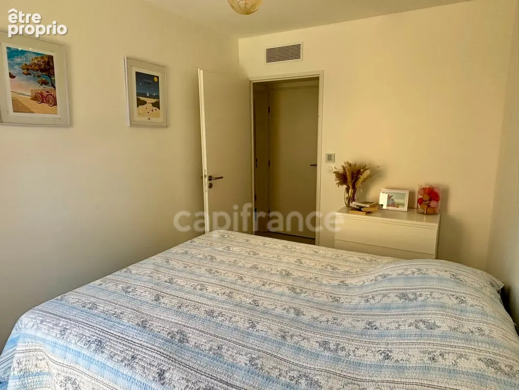 Appartement à vendre 4 pièces HYERES (83) - Plain pied - 2 parkings - 2 terrasses - photo 36