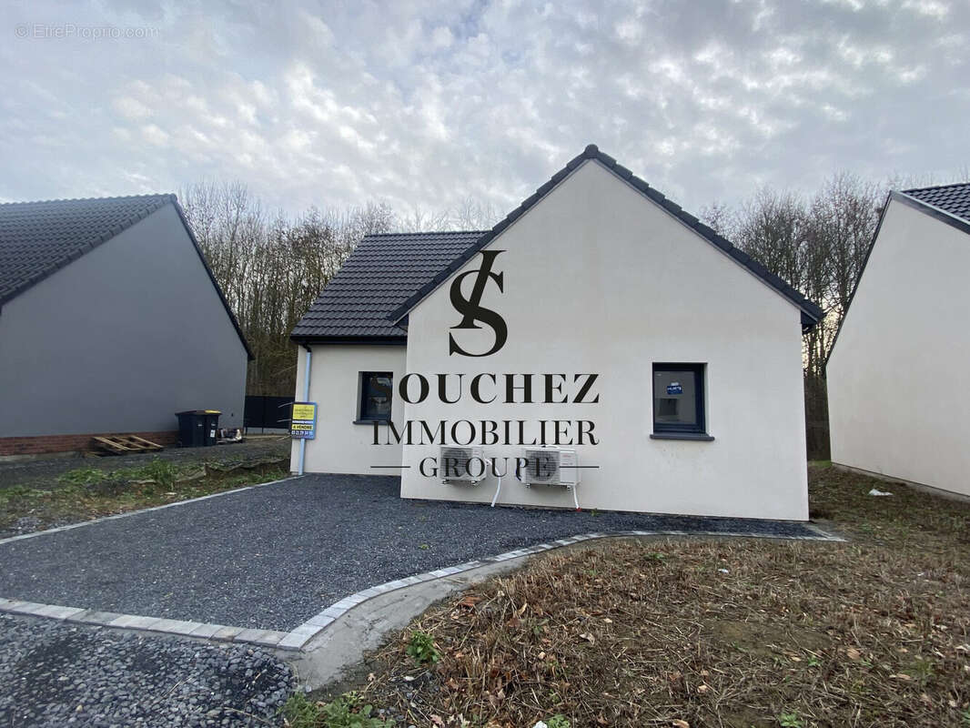 Maison à EVIN-MALMAISON