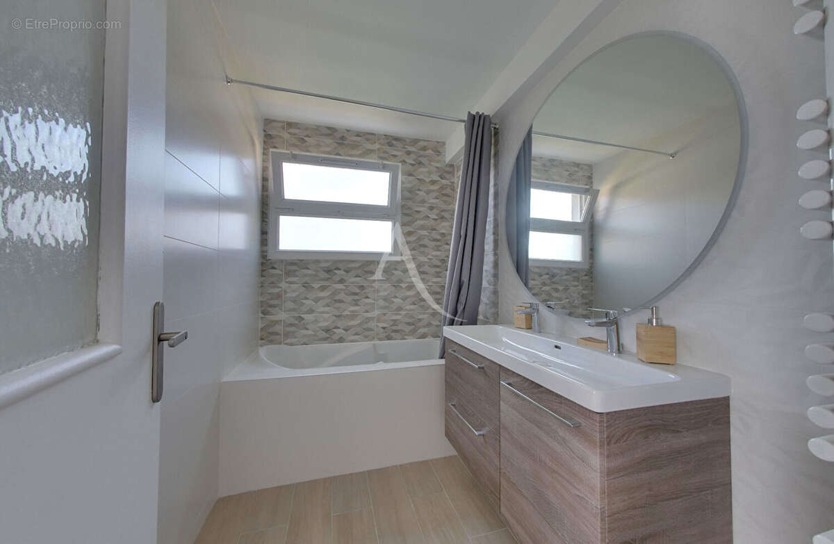 Appartement à NOGENT-SUR-MARNE