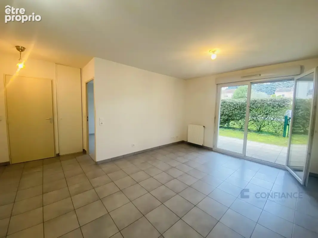 Appartement 2 pièces 38 m² à vendre à Rillieux-La-Pape (69140) - photo 2