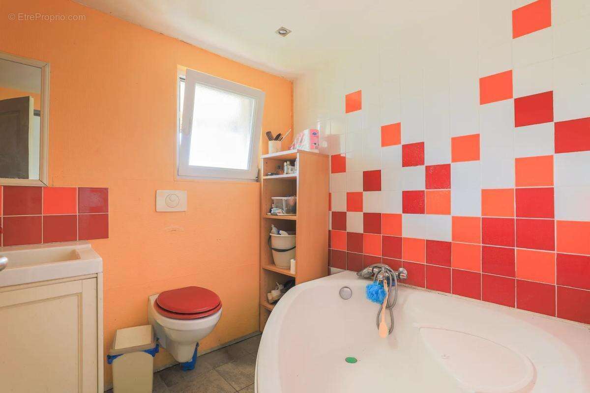 Maison 7 pièces - 4 ch - 164 m² - Vieux-Condé - photo 12