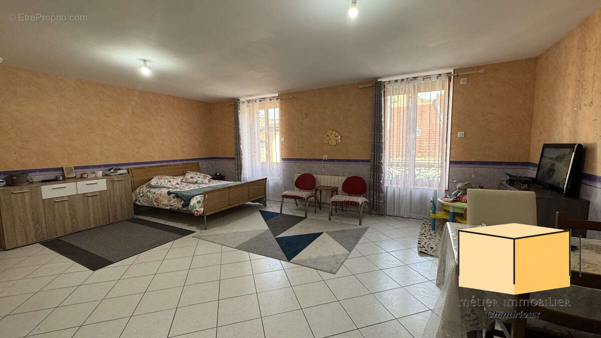 T3 2ème étage - Séjour - Appartement à SEYSSEL