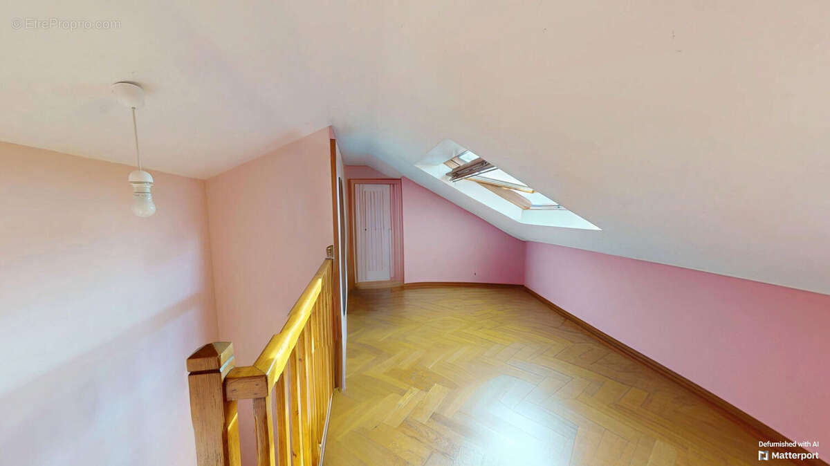 Maison à SAINT-CHERON