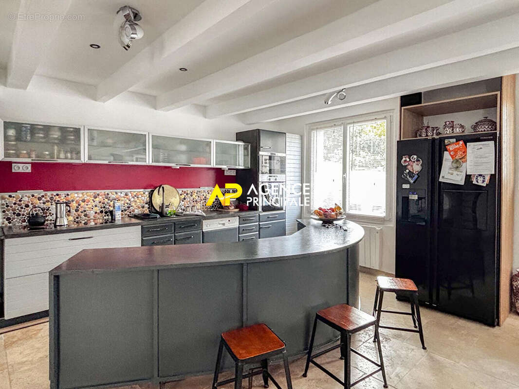 Maison à SARTROUVILLE