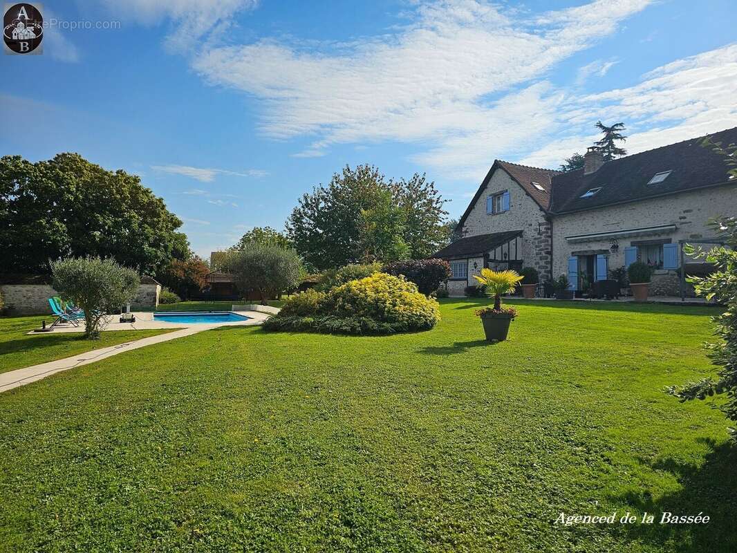 Maison 427 m² à Provins  - photo 5