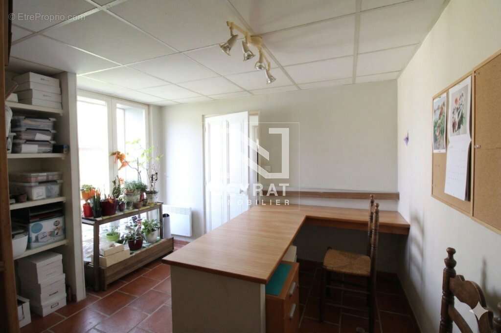 Maison à LESSARD-EN-BRESSE