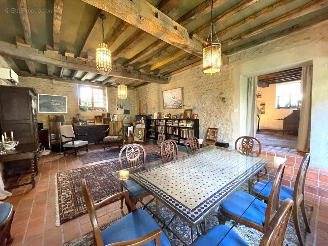 Maison à SAUVETERRE-DE-BEARN