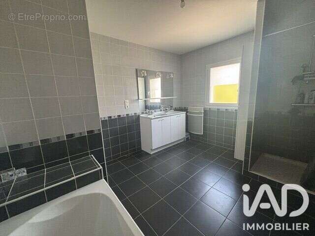 Maison 91 m² à Touvois  - photo 6