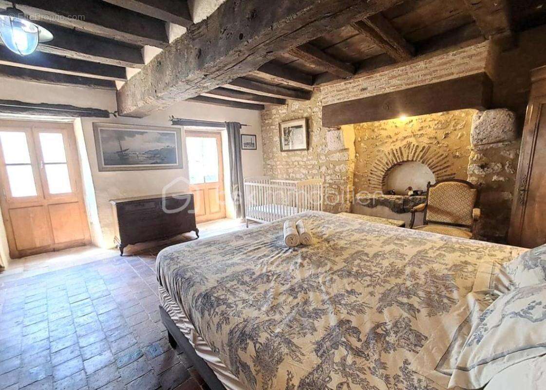 Maison à RIVARENNES