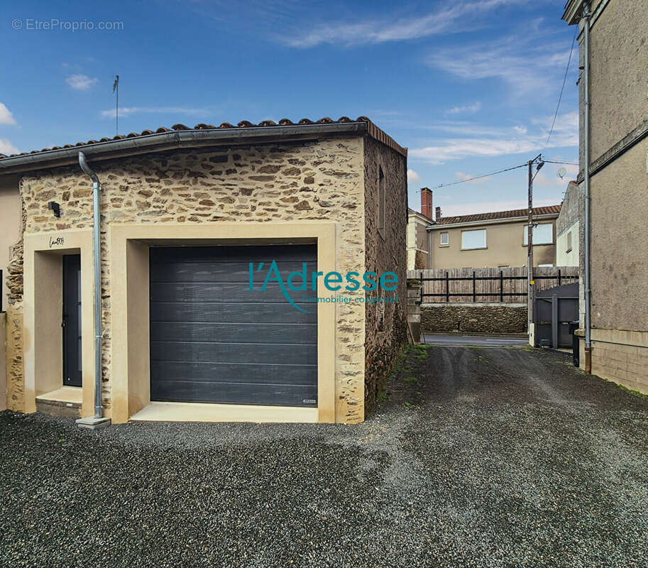 Maison à LA POMMERAYE