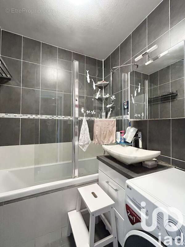 Photo 8 - Appartement à FONTENAY-LE-FLEURY