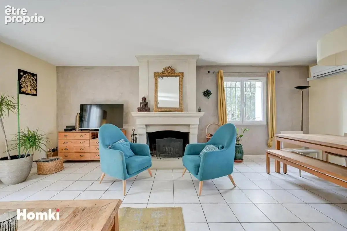 Maison/Villa T5 de 120 m² à Plan-de-Cuques 13380 - photo 4