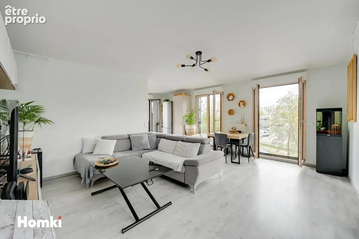 Nanterre Ville –T3 avec terrasse au dernier étage - photo 3