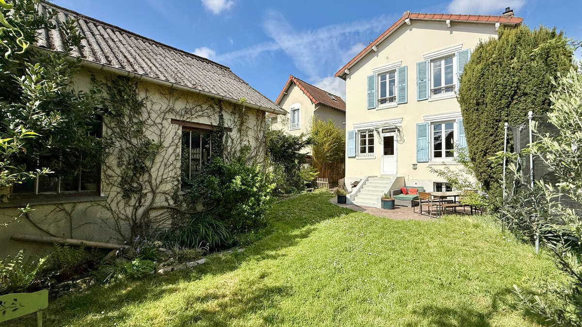 Maison à SAINT-GRATIEN