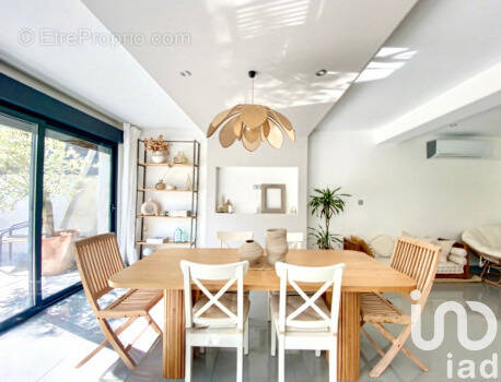 Photo 1 - Maison à LE PORT-MARLY