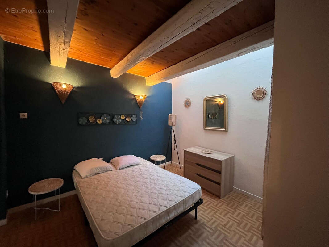 Appartement à SIX-FOURS-LES-PLAGES