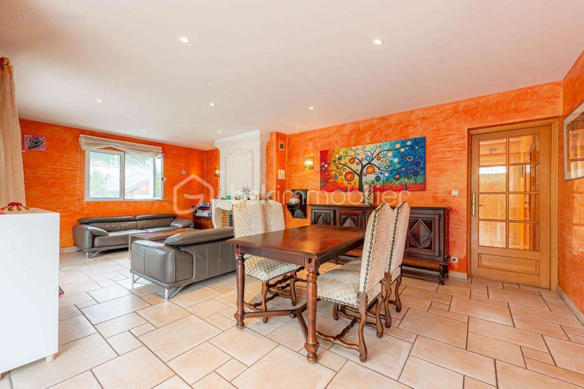 EXCLUSIVITE :  villa contemporaine 155 m2 + sous sol au calme et proche centre ville ALBERTVILLE - photo 9