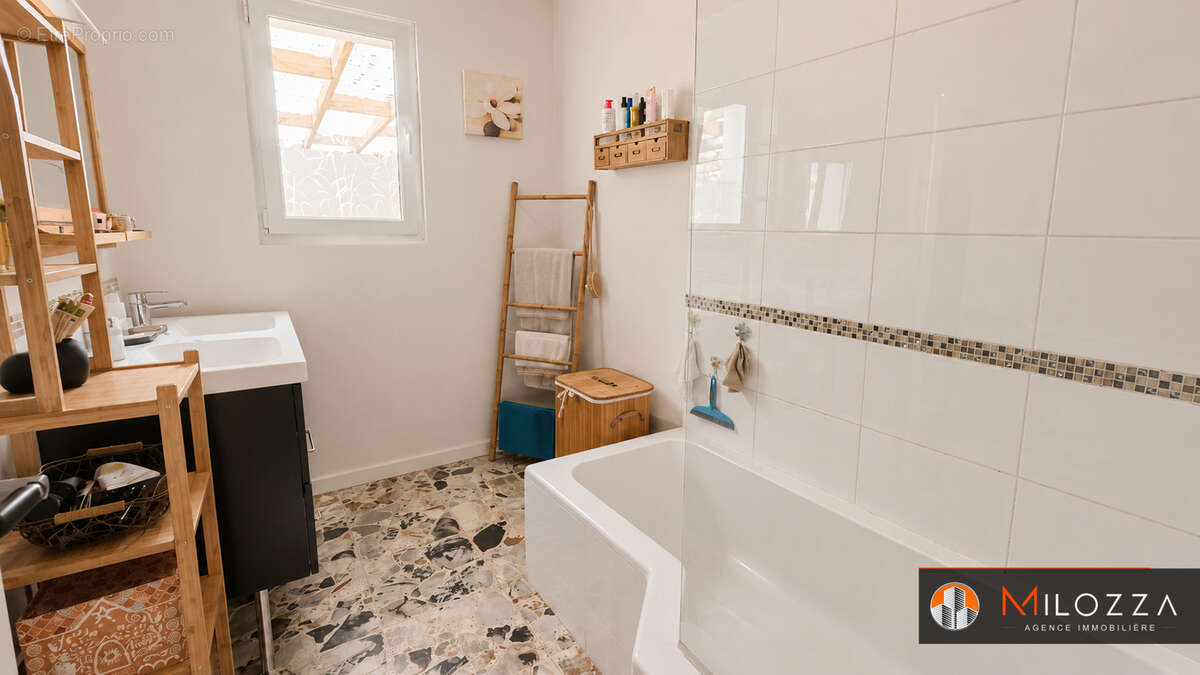 Maison Saint Quentin Fallavier 198 m2 - photo 10