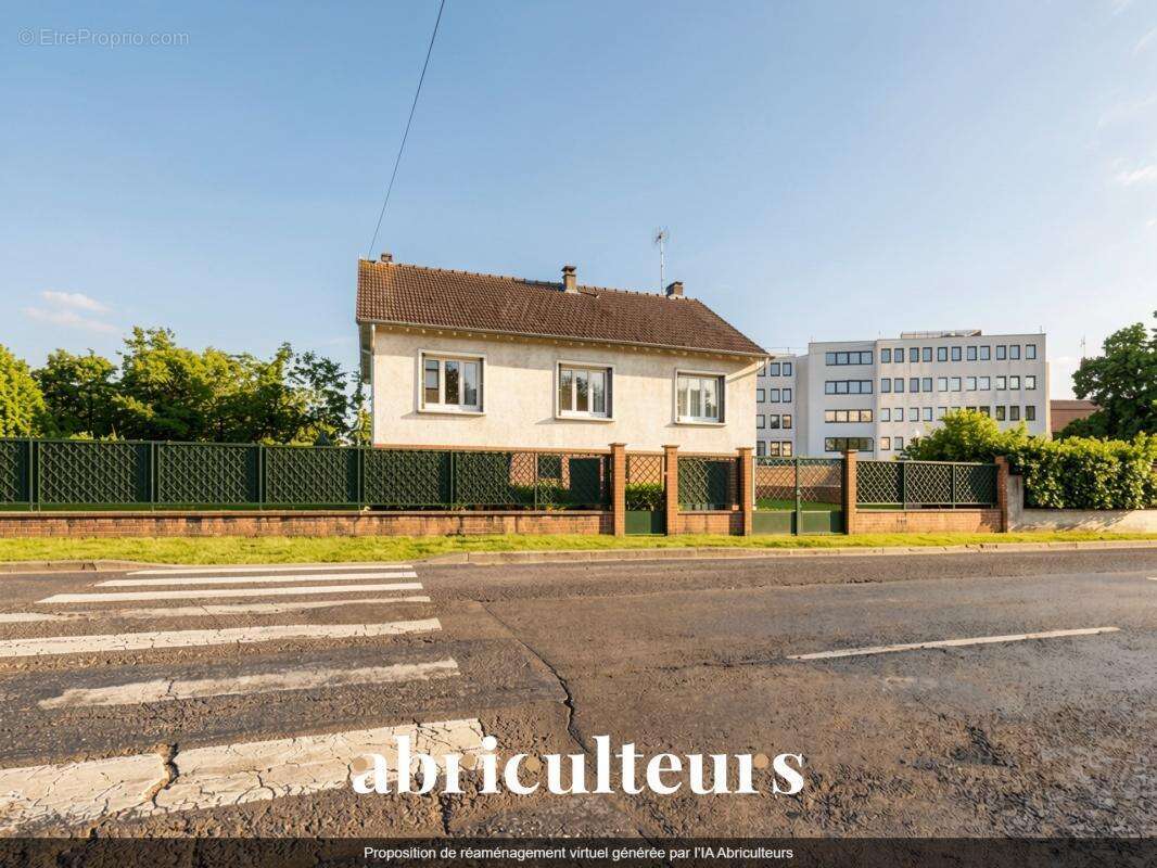 Maison familiale avec jardin de 560 m² en vente à Meaux 77100 - photo 22