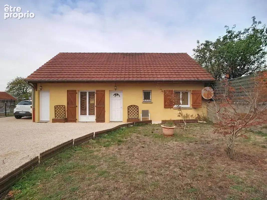 Maison à ECUISSES