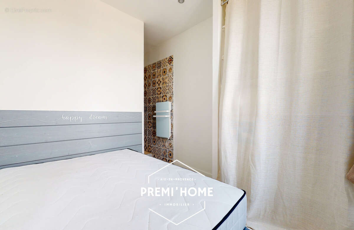 Appartement à MARSEILLE-7E